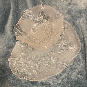 Crystal Clear Leaf Design Bowl and Plate Set